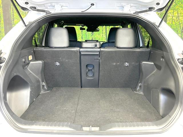 ヤリスクロス Z ナビ付8型ディスプレイオーディオ バックカメラ トヨタセーフティセンス レーダークルーズ 禁煙車 ハーフレザーシート パワーシート シートヒーター ドラレコ コーナーセンサー LEDヘッド ETC(10枚目)