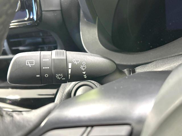 ヤリスクロス Z ナビ付8型ディスプレイオーディオ バックカメラ トヨタセーフティセンス レーダークルーズ 禁煙車 ハーフレザーシート パワーシート シートヒーター ドラレコ コーナーセンサー LEDヘッド ETC(27枚目)