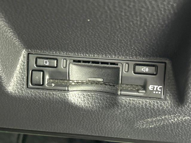 ヤリスクロス Z ナビ付8型ディスプレイオーディオ バックカメラ トヨタセーフティセンス レーダークルーズ 禁煙車 ハーフレザーシート パワーシート シートヒーター ドラレコ コーナーセンサー LEDヘッド ETC(32枚目)