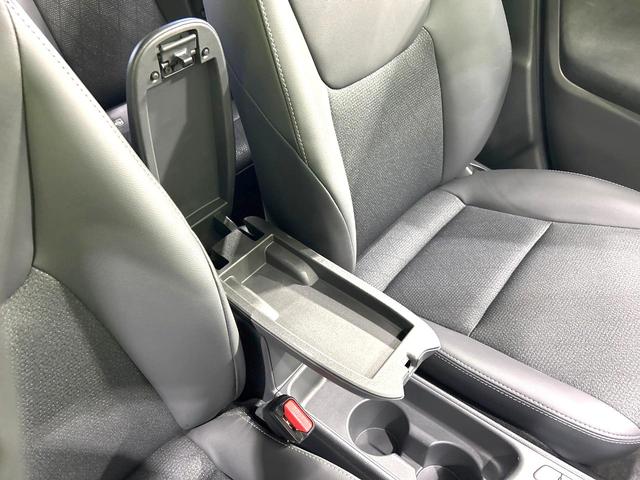 ヤリスクロス Z ナビ付8型ディスプレイオーディオ バックカメラ トヨタセーフティセンス レーダークルーズ 禁煙車 ハーフレザーシート パワーシート シートヒーター ドラレコ コーナーセンサー LEDヘッド ETC(39枚目)