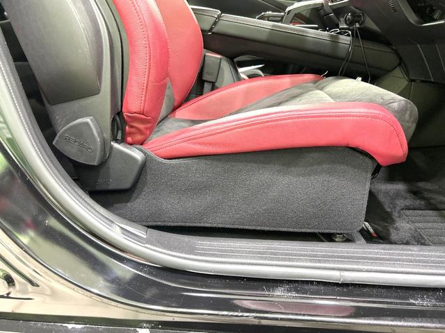 オーラ ニスモ　フルエアロ　全周囲カメラ　衝突被害軽減システム　プロパイロット　禁煙車　ハーフレザーシート　シートヒーター　ドラレコ　コーナーセンサー　スマートキー　ＬＥＤヘッド　ＥＴＣ２．０　純正１７インチアルミ（34枚目）