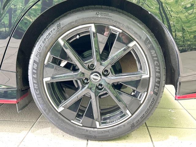 オーラ ニスモ　フルエアロ　全周囲カメラ　衝突被害軽減システム　プロパイロット　禁煙車　ハーフレザーシート　シートヒーター　ドラレコ　コーナーセンサー　スマートキー　ＬＥＤヘッド　ＥＴＣ２．０　純正１７インチアルミ（38枚目）