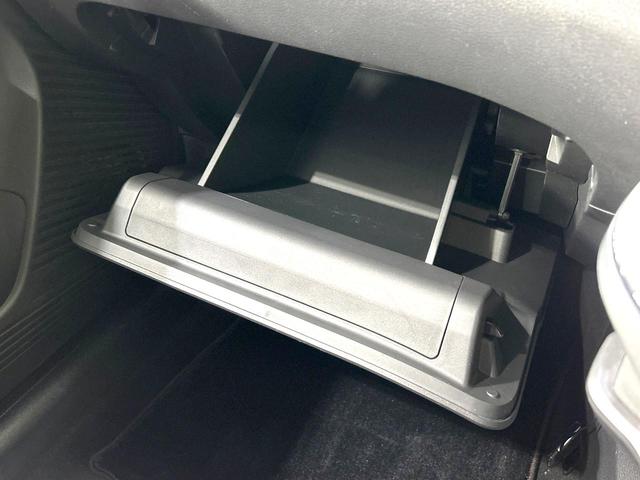 オーラ ニスモ　フルエアロ　全周囲カメラ　衝突被害軽減システム　プロパイロット　禁煙車　ハーフレザーシート　シートヒーター　ドラレコ　コーナーセンサー　スマートキー　ＬＥＤヘッド　ＥＴＣ２．０　純正１７インチアルミ（61枚目）