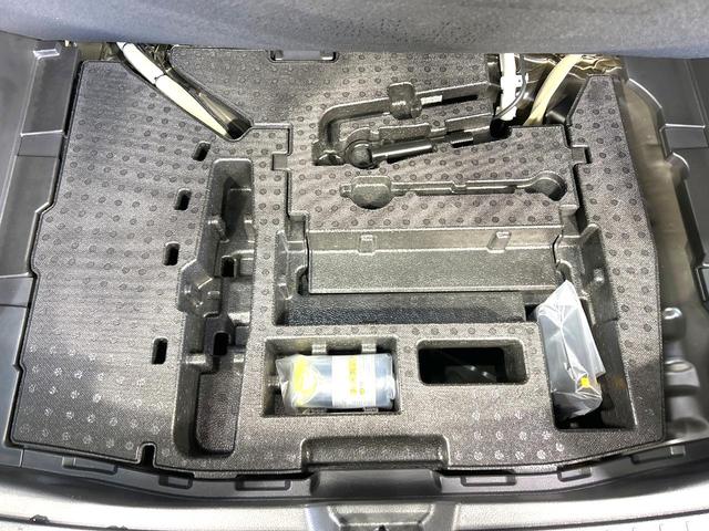 オーラ ニスモ　フルエアロ　全周囲カメラ　衝突被害軽減システム　プロパイロット　禁煙車　ハーフレザーシート　シートヒーター　ドラレコ　コーナーセンサー　スマートキー　ＬＥＤヘッド　ＥＴＣ２．０　純正１７インチアルミ（62枚目）