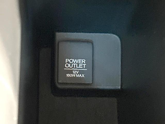 シャトル ハイブリッドＸ　ホンダセンシング　純正ナビ　バックカメラ　衝突被害軽減システム　禁煙車　ハーフレザーシート　スマートキー　ＬＥＤヘッド　ビルトインＥＴＣ　純正１５インチアルミ　車線逸脱警報　オートライト　デュアルエアコン（34枚目）