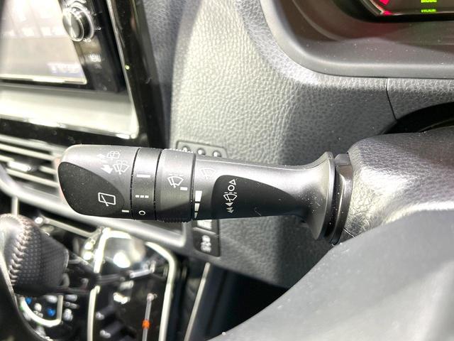 ヴォクシー ＺＳ　ＧＲスポーツ　禁煙車　純正ナビ　バックカメラ　ＣＤ／ＤＶＤ／フルセグ　Ｂｌｕｅｔｏｏｔｈ　衝突被害軽減　ＬＥＤヘッド／フォグ　オートハイビーム　スマートキー　電動スライド　クルコン　ＥＴＣ　ハーフレザーシート（40枚目）
