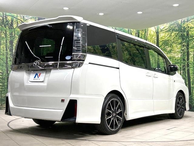 ヴォクシー ＺＳ　ＧＲスポーツ　禁煙車　純正ナビ　バックカメラ　ＣＤ／ＤＶＤ／フルセグ　Ｂｌｕｅｔｏｏｔｈ　衝突被害軽減　ＬＥＤヘッド／フォグ　オートハイビーム　スマートキー　電動スライド　クルコン　ＥＴＣ　ハーフレザーシート（61枚目）