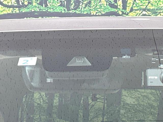 ランドクルーザープラド ＴＸ　Ｌパッケージ　後期型　４ＷＤ　禁煙車　メーカー純正９型ナビ　全周囲カメラ　衝突被害軽減システム　レーダークルーズ　レザーシート　前席シートエアコン　コーナーセンサー　ＬＥＤヘッド　ルーフレール　ＥＴＣ　スマートキー（5枚目）