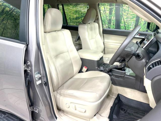 ランドクルーザープラド ＴＸ　Ｌパッケージ　後期型　４ＷＤ　禁煙車　メーカー純正９型ナビ　全周囲カメラ　衝突被害軽減システム　レーダークルーズ　レザーシート　前席シートエアコン　コーナーセンサー　ＬＥＤヘッド　ルーフレール　ＥＴＣ　スマートキー（8枚目）