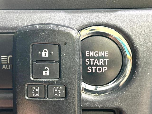 ヴォクシー Ｖ　禁煙車　ＳＤナビ　バックカメラ　　ＣＤ／ＤＶＤ／フルセグ　Ｂｌｕｅｔｏｏｔｈ　ＬＥＤヘッド　オートハイビーム　オートライト　両側電動ドア　クルーズコントロール　コーナーセンサー　スマートキー　ＥＴＣ（6枚目）