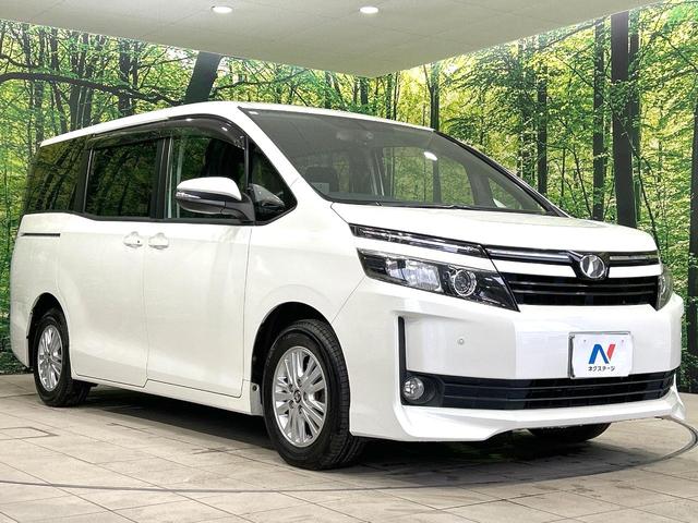 ヴォクシー Ｖ　禁煙車　ＳＤナビ　バックカメラ　　ＣＤ／ＤＶＤ／フルセグ　Ｂｌｕｅｔｏｏｔｈ　ＬＥＤヘッド　オートハイビーム　オートライト　両側電動ドア　クルーズコントロール　コーナーセンサー　スマートキー　ＥＴＣ（17枚目）