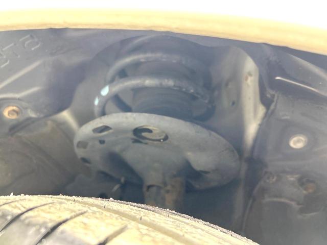 ヴォクシー Ｖ　禁煙車　ＳＤナビ　バックカメラ　　ＣＤ／ＤＶＤ／フルセグ　Ｂｌｕｅｔｏｏｔｈ　ＬＥＤヘッド　オートハイビーム　オートライト　両側電動ドア　クルーズコントロール　コーナーセンサー　スマートキー　ＥＴＣ（21枚目）