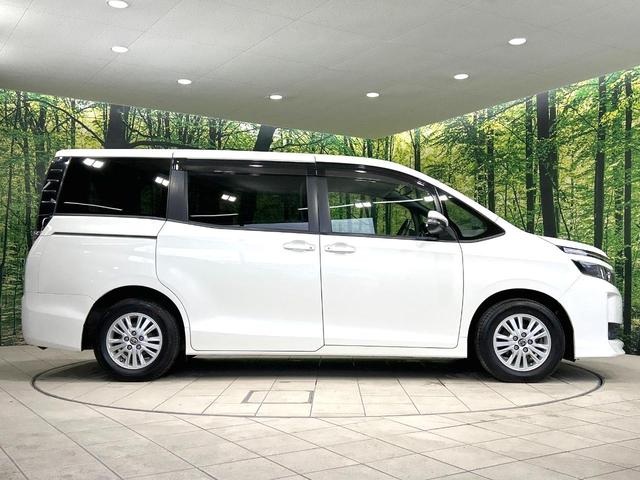 ヴォクシー Ｖ　禁煙車　ＳＤナビ　バックカメラ　　ＣＤ／ＤＶＤ／フルセグ　Ｂｌｕｅｔｏｏｔｈ　ＬＥＤヘッド　オートハイビーム　オートライト　両側電動ドア　クルーズコントロール　コーナーセンサー　スマートキー　ＥＴＣ（57枚目）