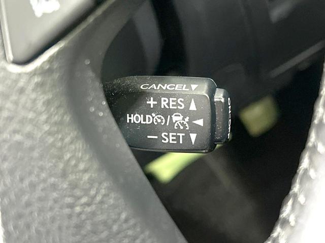 アルファード ２．５Ｓ　Ｃパッケージ　後期型　禁煙車　純正１０．５インチナビ　バックカメラ　ＣＤ／ＤＶＤ／フルセグ　Ｂｌｕｅｔｏｏｔｈ　衝突軽減装置　サンルーフ　フリップダウン　レーダクルーズ　シートベンチレーション　パワーバックドア（7枚目）