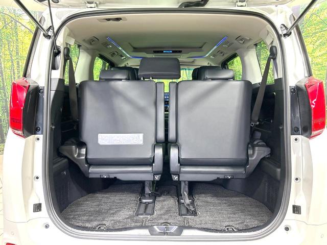 アルファード ２．５Ｓ　Ｃパッケージ　後期型　禁煙車　純正１０．５インチナビ　バックカメラ　ＣＤ／ＤＶＤ／フルセグ　Ｂｌｕｅｔｏｏｔｈ　衝突軽減装置　サンルーフ　フリップダウン　レーダクルーズ　シートベンチレーション　パワーバックドア（11枚目）