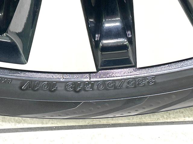 アルファード ２．５Ｓ　Ｃパッケージ　後期型　禁煙車　純正１０．５インチナビ　バックカメラ　ＣＤ／ＤＶＤ／フルセグ　Ｂｌｕｅｔｏｏｔｈ　衝突軽減装置　サンルーフ　フリップダウン　レーダクルーズ　シートベンチレーション　パワーバックドア（51枚目）