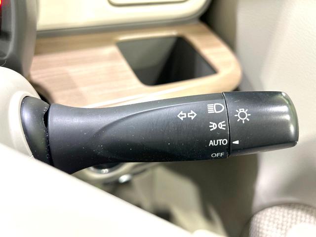 アルトラパン Ｓ　禁煙車　ナビ　ＣＤ／ＤＶＤ／フルセグ　Ｂｌｕｅｔｏｏｔｈ　衝突軽減装置　シートヒーター　スマートキー　ＥＴＣ　ＨＩＤヘッド　盗難防止装置　プライバシーガラス　電動格納ミラー　横滑防止装置（31枚目）