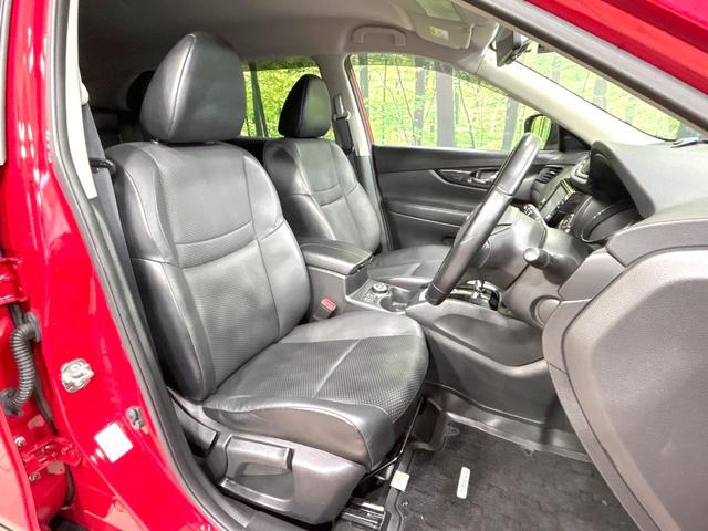 エクストレイル ２０Ｘｉ　４ＷＤ　禁煙車　純正１０型ナビ　全周囲カメラ　プロパイロット　衝突軽減装置　シートヒーター　パワーバックドア　スマートキー　ＥＴＣ　ドラレコ　撥水シート　純正１８インチＡＷ　ダウンヒルアシスト（8枚目）