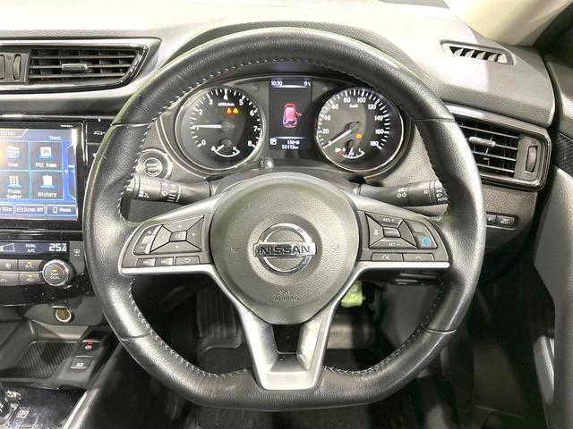 エクストレイル ２０Ｘｉ　４ＷＤ　禁煙車　純正１０型ナビ　全周囲カメラ　プロパイロット　衝突軽減装置　シートヒーター　パワーバックドア　スマートキー　ＥＴＣ　ドラレコ　撥水シート　純正１８インチＡＷ　ダウンヒルアシスト（11枚目）