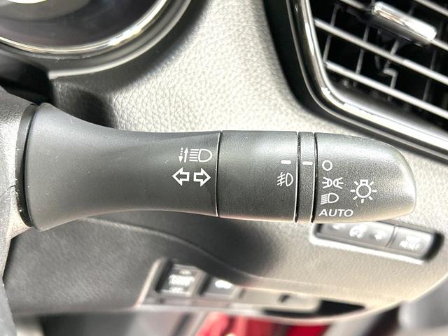 エクストレイル ２０Ｘｉ　４ＷＤ　禁煙車　純正１０型ナビ　全周囲カメラ　プロパイロット　衝突軽減装置　シートヒーター　パワーバックドア　スマートキー　ＥＴＣ　ドラレコ　撥水シート　純正１８インチＡＷ　ダウンヒルアシスト（40枚目）