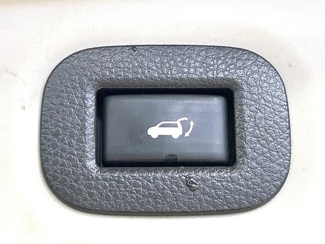 エクストレイル ２０Ｘｉ　４ＷＤ　禁煙車　純正１０型ナビ　全周囲カメラ　プロパイロット　衝突軽減装置　シートヒーター　パワーバックドア　スマートキー　ＥＴＣ　ドラレコ　撥水シート　純正１８インチＡＷ　ダウンヒルアシスト（47枚目）