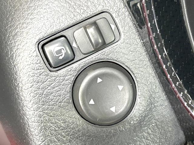 エクストレイル ２０Ｘｉ　４ＷＤ　禁煙車　純正１０型ナビ　全周囲カメラ　プロパイロット　衝突軽減装置　シートヒーター　パワーバックドア　スマートキー　ＥＴＣ　ドラレコ　撥水シート　純正１８インチＡＷ　ダウンヒルアシスト（66枚目）