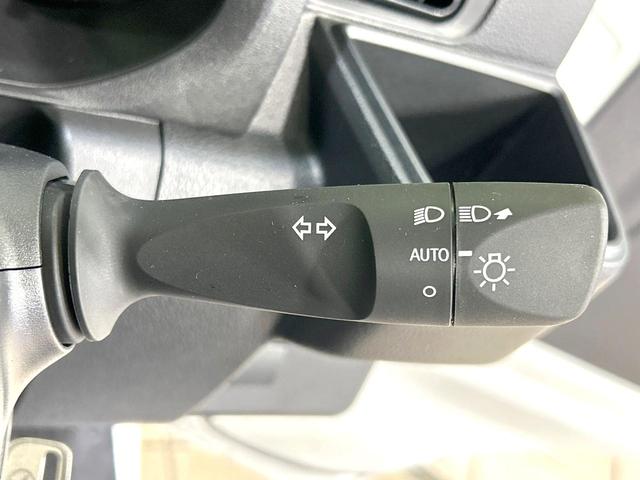 ハイゼットトラック スタンダード　４ＷＤ　届出済未使用車　衝突軽減装置　オートライト　キーレス　アイドリングストップ　コーナーセンサー　オートマチックハイビーム　盗難防止装置　ヘッドライトレベライザー（5枚目）