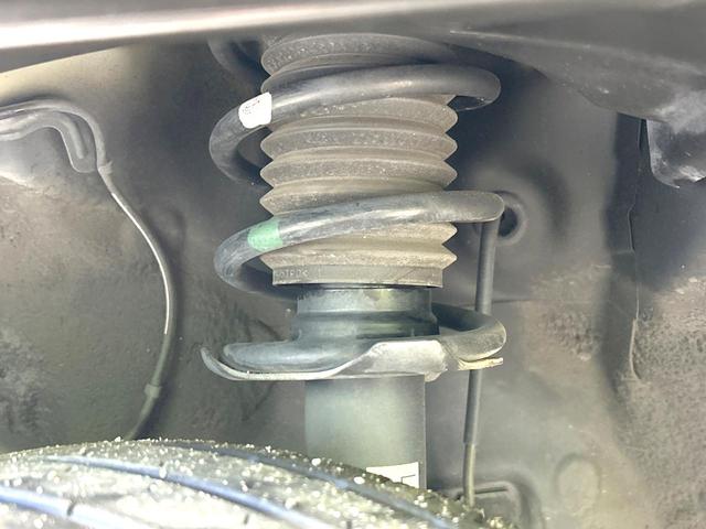 タフト Ｇ　禁煙車　ナビ　バックカメラ　ＣＤ／ＤＶＤ／フルセグ　Ｂｌｕｅｔｏｏｔｈ　ＬＥＤヘッド　オートハイビーム　オートライト　衝突軽減装置　ガラスルーフ　コーナーセンサー　シートヒーター　純正１５インチアルミ（24枚目）