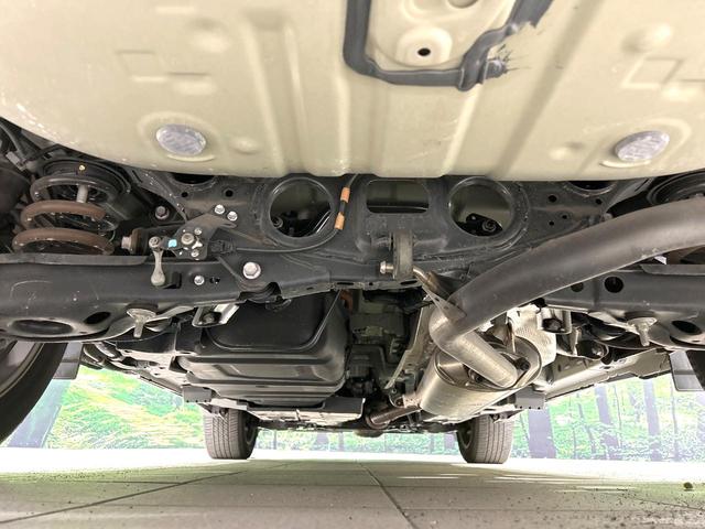 ハリアー プレミアム　禁煙車　ターボ　ムーンルーフ　純正９インチナビ　バックカメラ　ＣＤ／ＤＶＤ／フルセグ　Ｂｌｕｅｔｏｏｔｈ　衝突軽減装置　レーダークルーズ　ＥＴＣ　パワーバックドア　パワーシート　ＬＥＤヘッド（20枚目）