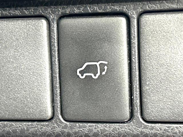 ハリアー プレミアム　禁煙車　ターボ　ムーンルーフ　純正９インチナビ　バックカメラ　ＣＤ／ＤＶＤ／フルセグ　Ｂｌｕｅｔｏｏｔｈ　衝突軽減装置　レーダークルーズ　ＥＴＣ　パワーバックドア　パワーシート　ＬＥＤヘッド（45枚目）