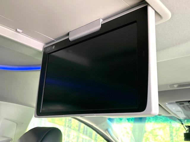 アルファードハイブリッド ＳＲ　Ｃパッケージ　４ＷＤ　後期型　禁煙車　純正９インチディスプレイオーディオ　バックカメラ　Ｂｌｕｅｔｏｏｔｈ　フルセグ　ツインムーンルーフ　モデリスタエアロ　両側電動ドア　後席モニター　衝突軽減装置　１００Ｖ電源（5枚目）