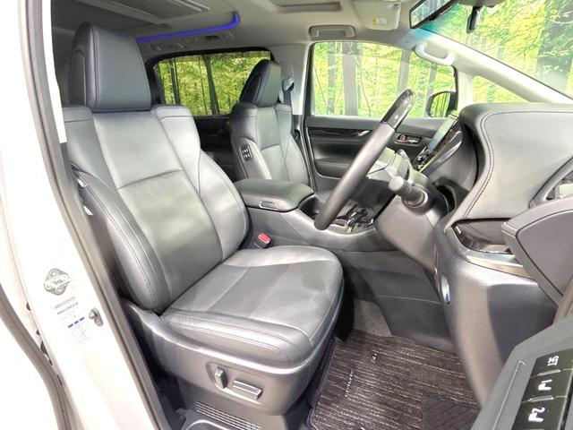 アルファードハイブリッド ＳＲ　Ｃパッケージ　４ＷＤ　後期型　禁煙車　純正９インチディスプレイオーディオ　バックカメラ　Ｂｌｕｅｔｏｏｔｈ　フルセグ　ツインムーンルーフ　モデリスタエアロ　両側電動ドア　後席モニター　衝突軽減装置　１００Ｖ電源（9枚目）