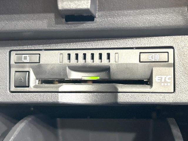アルファードハイブリッド ＳＲ　Ｃパッケージ　４ＷＤ　後期型　禁煙車　純正９インチディスプレイオーディオ　バックカメラ　Ｂｌｕｅｔｏｏｔｈ　フルセグ　ツインムーンルーフ　モデリスタエアロ　両側電動ドア　後席モニター　衝突軽減装置　１００Ｖ電源（60枚目）