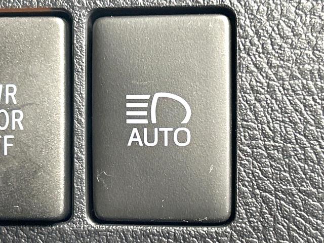 アルファードハイブリッド ＳＲ　Ｃパッケージ　４ＷＤ　後期型　禁煙車　純正９インチディスプレイオーディオ　バックカメラ　Ｂｌｕｅｔｏｏｔｈ　フルセグ　ツインムーンルーフ　モデリスタエアロ　両側電動ドア　後席モニター　衝突軽減装置　１００Ｖ電源（64枚目）