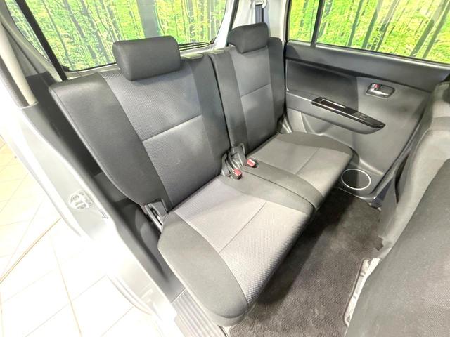 ワゴンＲスティングレー Ｘ　４ＷＤ　禁煙車　シートヒーター　スマートキー　オーディオ　オートエアコン　電動格納ミラー　ＨＩＤヘッド　純正１４インチＡＷ　革巻きステアリング　ベンチシート　盗難防止装置　プライバシーガラス（9枚目）