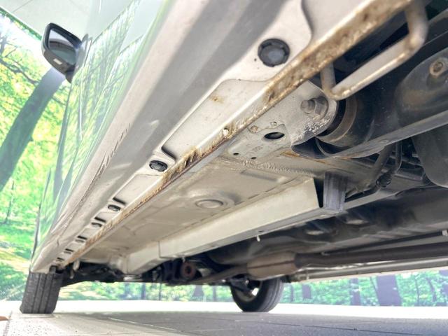 ワゴンＲスティングレー Ｘ　４ＷＤ　禁煙車　シートヒーター　スマートキー　オーディオ　オートエアコン　電動格納ミラー　ＨＩＤヘッド　純正１４インチＡＷ　革巻きステアリング　ベンチシート　盗難防止装置　プライバシーガラス（24枚目）