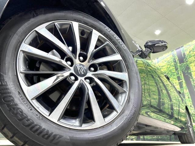 クラウンハイブリッド Ｇ　メーカー純正ナビ　バックカメラ　Ｂｌｕｅｔｏｏｔｈ　フルセグ　衝突軽減装置　ＬＥＤヘッド／フォグ　オートハイビーム　オートライト　レーダークルーズ　１００Ｖ電源　ドラレコ　ＥＴＣ　純正１７インチアルミ（14枚目）