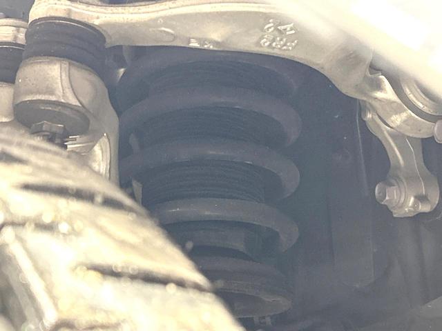 クラウンハイブリッド Ｇ　メーカー純正ナビ　バックカメラ　Ｂｌｕｅｔｏｏｔｈ　フルセグ　衝突軽減装置　ＬＥＤヘッド／フォグ　オートハイビーム　オートライト　レーダークルーズ　１００Ｖ電源　ドラレコ　ＥＴＣ　純正１７インチアルミ（21枚目）