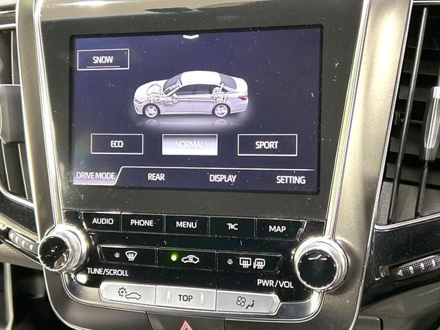 クラウンハイブリッド Ｇ　メーカー純正ナビ　バックカメラ　Ｂｌｕｅｔｏｏｔｈ　フルセグ　衝突軽減装置　ＬＥＤヘッド／フォグ　オートハイビーム　オートライト　レーダークルーズ　１００Ｖ電源　ドラレコ　ＥＴＣ　純正１７インチアルミ（27枚目）