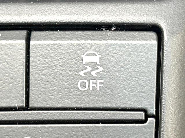 クラウンハイブリッド Ｇ　メーカー純正ナビ　バックカメラ　Ｂｌｕｅｔｏｏｔｈ　フルセグ　衝突軽減装置　ＬＥＤヘッド／フォグ　オートハイビーム　オートライト　レーダークルーズ　１００Ｖ電源　ドラレコ　ＥＴＣ　純正１７インチアルミ（37枚目）