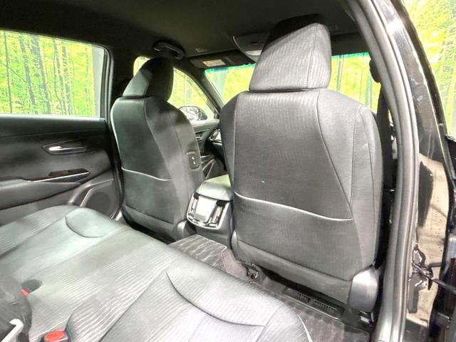 クラウンハイブリッド Ｇ　メーカー純正ナビ　バックカメラ　Ｂｌｕｅｔｏｏｔｈ　フルセグ　衝突軽減装置　ＬＥＤヘッド／フォグ　オートハイビーム　オートライト　レーダークルーズ　１００Ｖ電源　ドラレコ　ＥＴＣ　純正１７インチアルミ（49枚目）