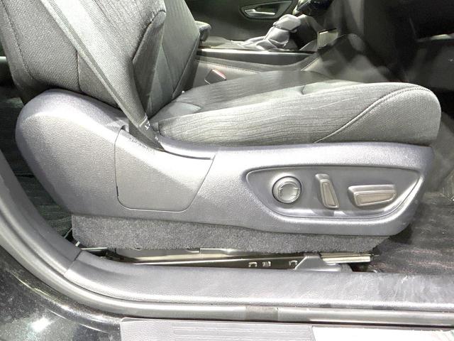 クラウンハイブリッド Ｇ　メーカー純正ナビ　バックカメラ　Ｂｌｕｅｔｏｏｔｈ　フルセグ　衝突軽減装置　ＬＥＤヘッド／フォグ　オートハイビーム　オートライト　レーダークルーズ　１００Ｖ電源　ドラレコ　ＥＴＣ　純正１７インチアルミ（51枚目）