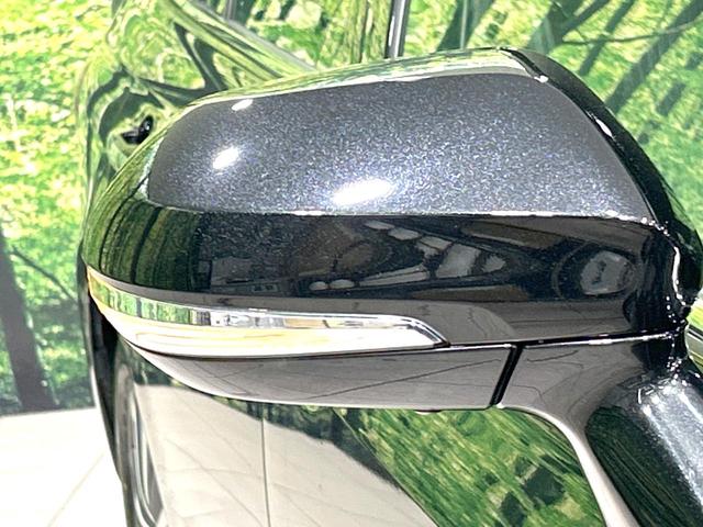 クラウンハイブリッド Ｇ　メーカー純正ナビ　バックカメラ　Ｂｌｕｅｔｏｏｔｈ　フルセグ　衝突軽減装置　ＬＥＤヘッド／フォグ　オートハイビーム　オートライト　レーダークルーズ　１００Ｖ電源　ドラレコ　ＥＴＣ　純正１７インチアルミ（65枚目）