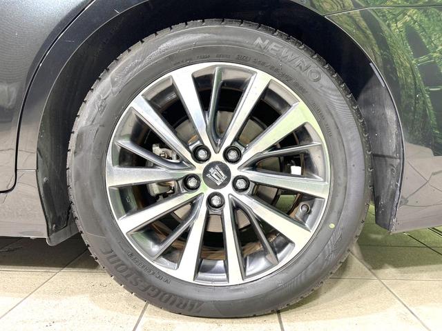 クラウンハイブリッド Ｇ　メーカー純正ナビ　バックカメラ　Ｂｌｕｅｔｏｏｔｈ　フルセグ　衝突軽減装置　ＬＥＤヘッド／フォグ　オートハイビーム　オートライト　レーダークルーズ　１００Ｖ電源　ドラレコ　ＥＴＣ　純正１７インチアルミ（66枚目）