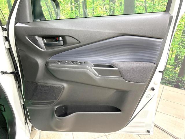 ソリオ Ｇ　禁煙車　ディスプレイオーディオ　バックカメラ　電動スライドドア　衝突軽減装置　スマートキー　ＥＴＣ　オートライト　オートエアコン　車線逸脱警報　電動格納ミラー　盗難防止装置　プライバシーガラス（30枚目）