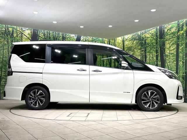 セレナ ハイウェイスター　後期　純正ナビ　全周囲カメラ　ＣＤ／ＤＶＤ／フルセグ　Ｂｌｕｅｔｏｏｔｈ　衝突軽減装置　ＬＥＤヘッド／フォグ　オートライト　プロパイロット　両側電動スライドドア　リアオートエアコン　純正１６インチＡＷ（42枚目）