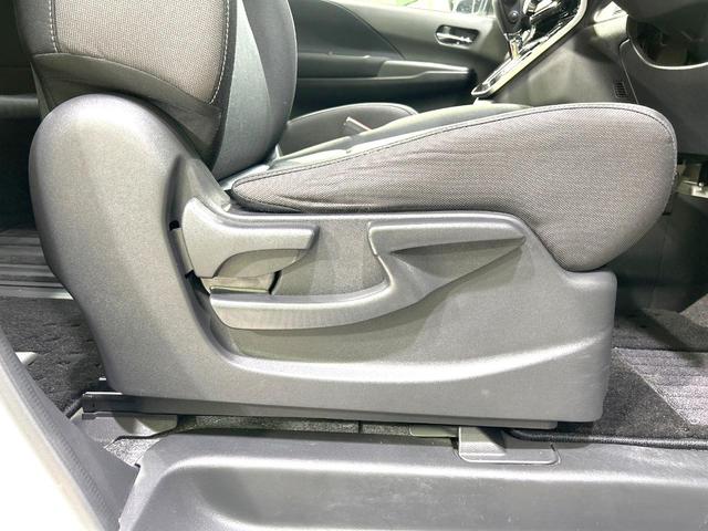 セレナ ハイウェイスター　後期　純正ナビ　全周囲カメラ　ＣＤ／ＤＶＤ／フルセグ　Ｂｌｕｅｔｏｏｔｈ　衝突軽減装置　ＬＥＤヘッド／フォグ　オートライト　プロパイロット　両側電動スライドドア　リアオートエアコン　純正１６インチＡＷ（50枚目）