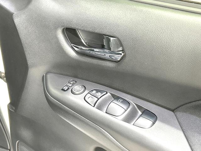 セレナ ハイウェイスター　後期　純正ナビ　全周囲カメラ　ＣＤ／ＤＶＤ／フルセグ　Ｂｌｕｅｔｏｏｔｈ　衝突軽減装置　ＬＥＤヘッド／フォグ　オートライト　プロパイロット　両側電動スライドドア　リアオートエアコン　純正１６インチＡＷ（57枚目）