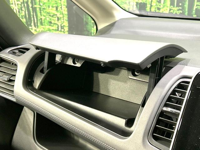 セレナ ハイウェイスター　後期　純正ナビ　全周囲カメラ　ＣＤ／ＤＶＤ／フルセグ　Ｂｌｕｅｔｏｏｔｈ　衝突軽減装置　ＬＥＤヘッド／フォグ　オートライト　プロパイロット　両側電動スライドドア　リアオートエアコン　純正１６インチＡＷ（61枚目）