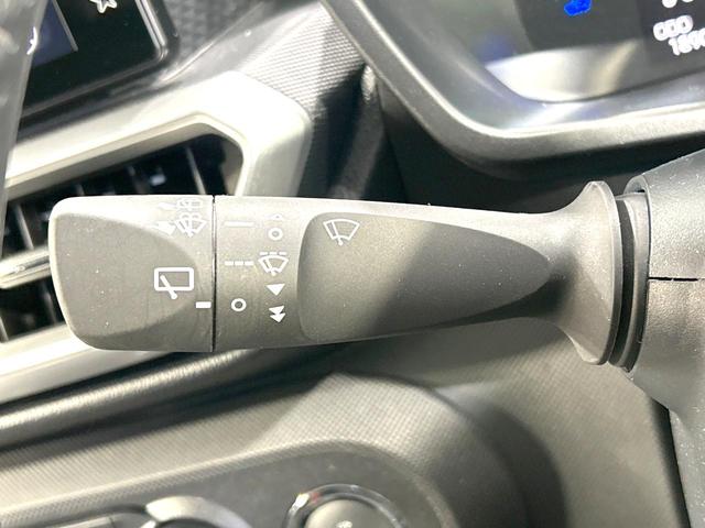 ライズ Ｚ　禁煙車　９インチディスプレイオーディオ　バックカメラ　アダプティブクルーズ　衝突軽減装置　シートヒーター　スマートキー　ＬＥＤヘッド　ＬＥＤフォグ　純正１７インチＡＷ　オートライト　オートエアコン（31枚目）